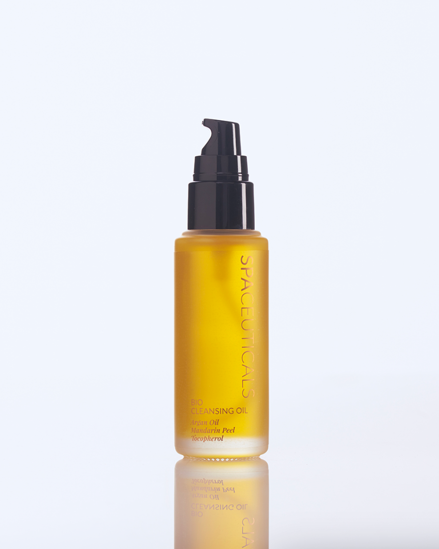 Anti-Ageing Travel Essentials